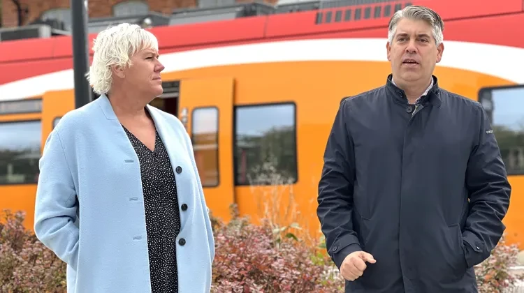 Kristina Edlund och Niklas Borg i Vikingstad