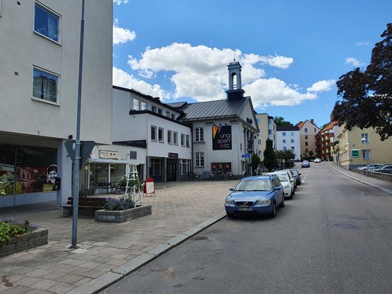 Elsas hus och Elsas café på Elsa Brändströms gata 2022